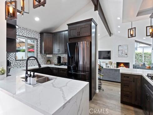 728 W Maplewood Avenue, Fullerton, CA