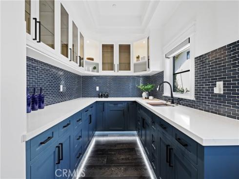 211 W Las Palmas Dr , Fullerton, CA