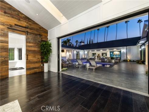 211 W Las Palmas Dr , Fullerton, CA