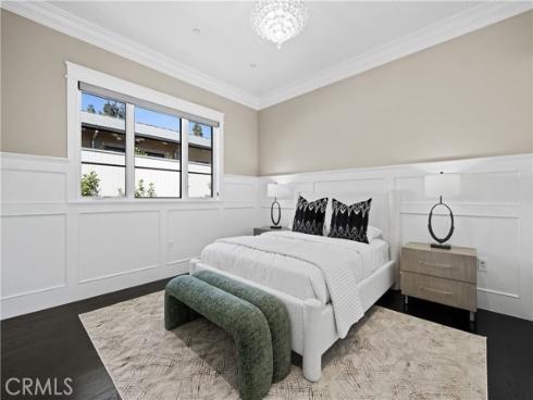 211 W Las Palmas Dr , Fullerton, CA