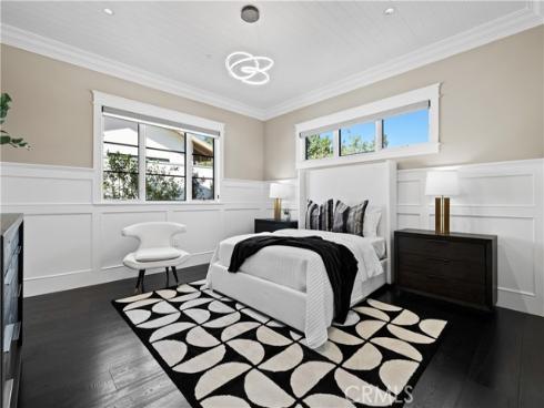 211 W Las Palmas Dr , Fullerton, CA