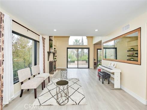 413 Thunderbird Court, Fullerton, CA