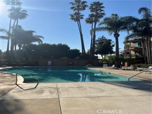 400 N Acacia A12 Avenue, Fullerton, CA