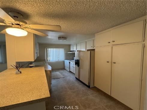 400 N Acacia A12 Avenue, Fullerton, CA