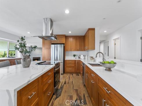 1101 Kenwood Place, Fullerton, CA