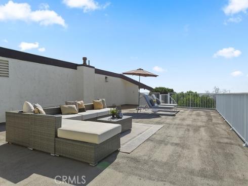 1101 Kenwood Place, Fullerton, CA