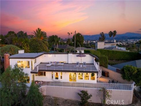 1101  Kenwood   Place, Fullerton, CA