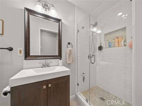 607 E Commonwealth Avenue, Fullerton, CA