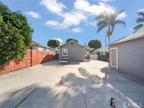 607 E Commonwealth Avenue, Fullerton, CA