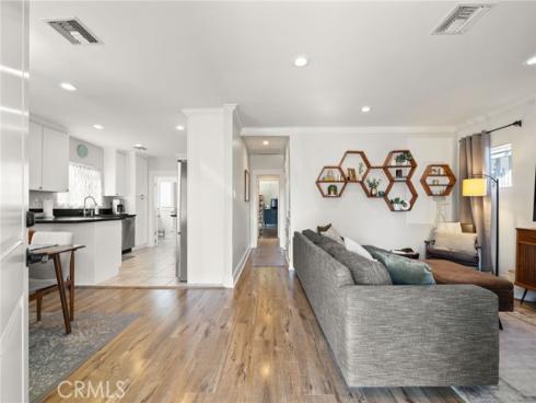 607 E Commonwealth Avenue, Fullerton, CA