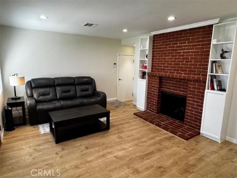 527 W Hill   Avenue, Fullerton, CA