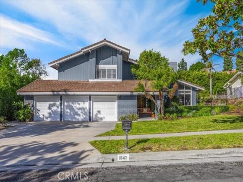 1647 N Mountain View Place, Fullerton, CA