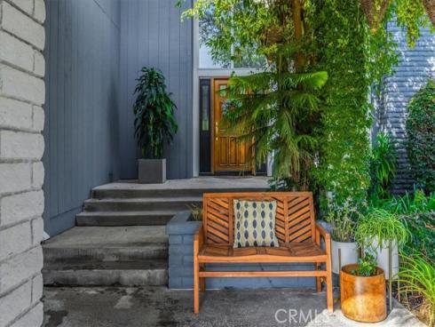 1647 N Mountain View Place, Fullerton, CA