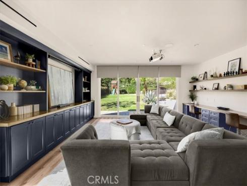 1647 N Mountain View Place, Fullerton, CA