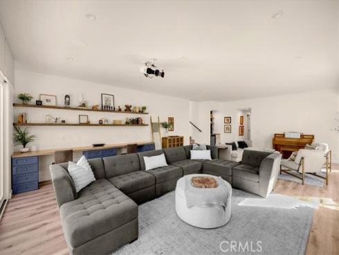 1647 N Mountain View Place, Fullerton, CA