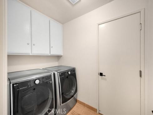 1647 N Mountain View Place, Fullerton, CA