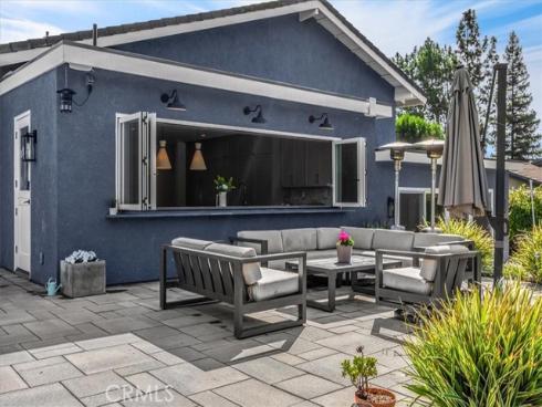 1647 N Mountain View Place, Fullerton, CA