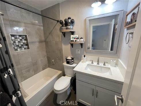 3905 W Valencia   Drive, Fullerton, CA