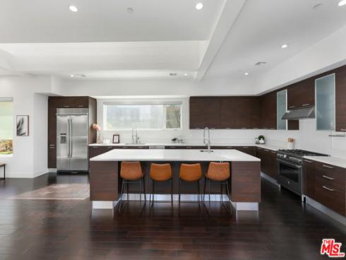 1325 N Euclid   Street, Fullerton, CA