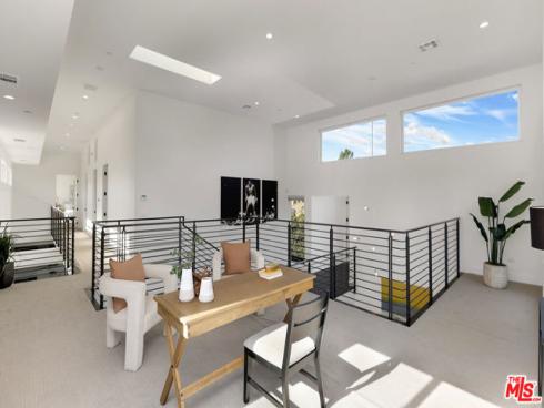 1325 N Euclid   Street, Fullerton, CA