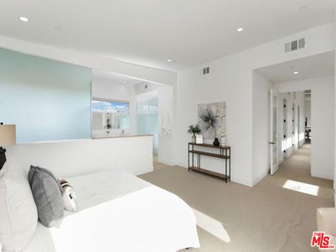 1325 N Euclid   Street, Fullerton, CA