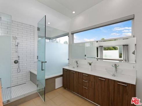 1325 N Euclid   Street, Fullerton, CA