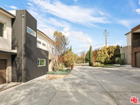 1325 N Euclid   Street, Fullerton, CA