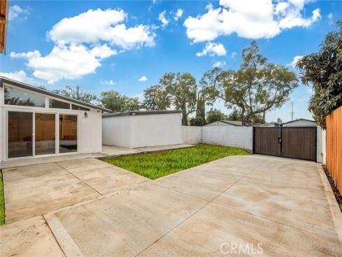 2431 Santa Ysabel Avenue, Fullerton, CA