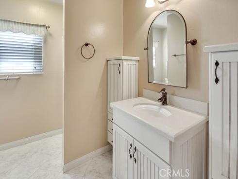 2720 Merlin Avenue, Fullerton, CA