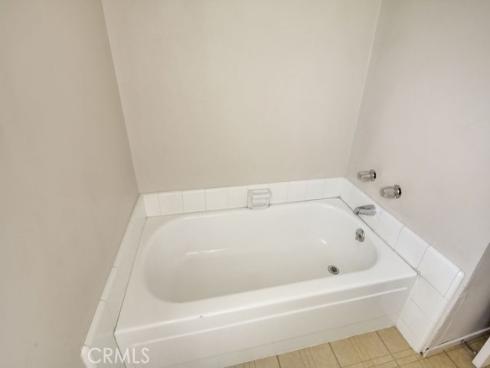 2720 Merlin Avenue, Fullerton, CA