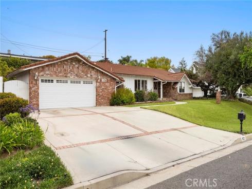 1027  Harmony   Lane, Fullerton, CA