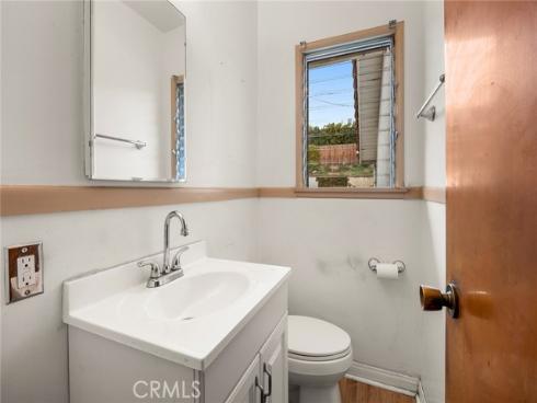 1027  Harmony   Lane, Fullerton, CA