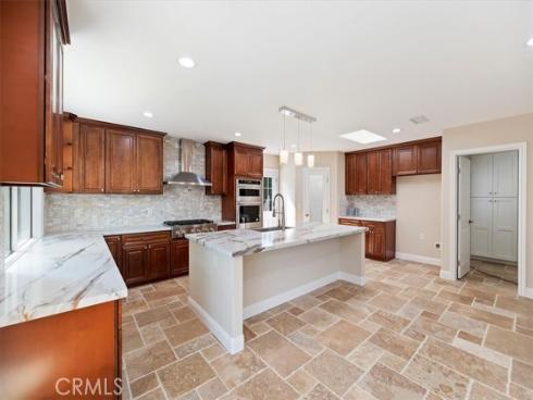 1730  Sunny  , Fullerton, CA