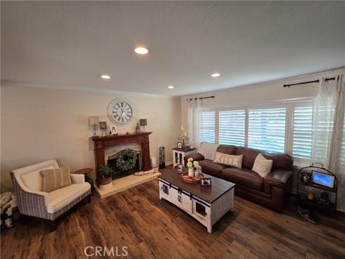 4201 W Ash Avenue, Fullerton, CA