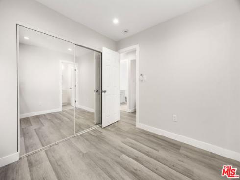 121 W Elm Avenue, Fullerton, CA