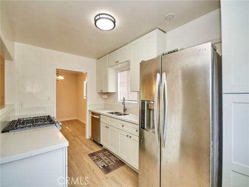 2624 W Cherry Avenue, Fullerton, CA