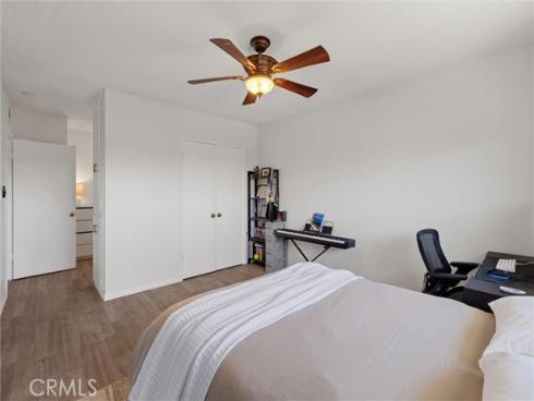 1349  Shadow  217 (H)  Lane, Fullerton, CA