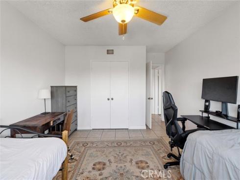 1349  Shadow  217 (H)  Lane, Fullerton, CA