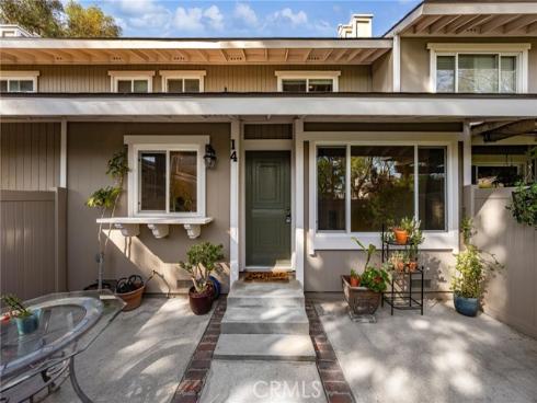 3110 E Palm 14 Drive, Fullerton, CA