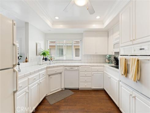 1354 Shadow D Lane, Fullerton, CA