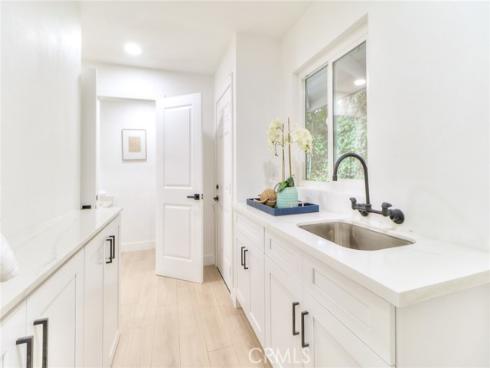 2225 Terraza Place, Fullerton, CA