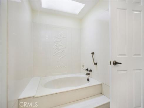 611 Colonial Circle, Fullerton, CA