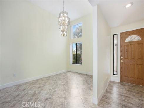 611 Colonial Circle, Fullerton, CA