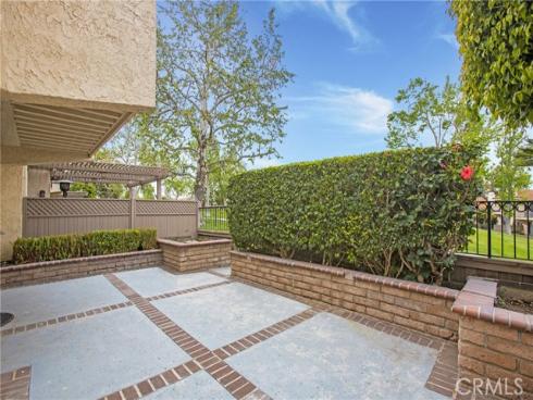 611 Colonial Circle, Fullerton, CA