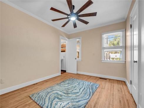 521 W Whiting Avenue, Fullerton, CA