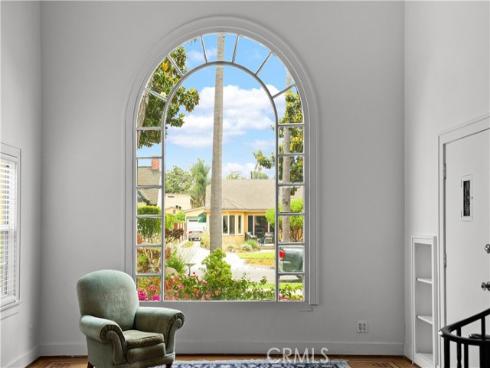 521 W Whiting Avenue, Fullerton, CA