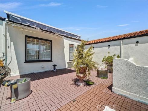 521 W Whiting Avenue, Fullerton, CA