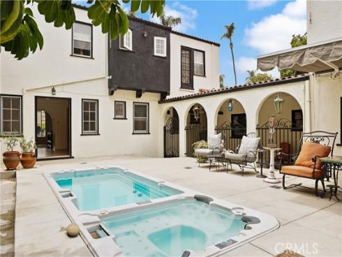 521 W Whiting Avenue, Fullerton, CA