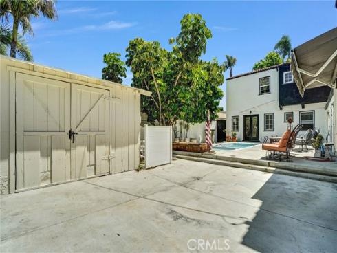 521 W Whiting Avenue, Fullerton, CA