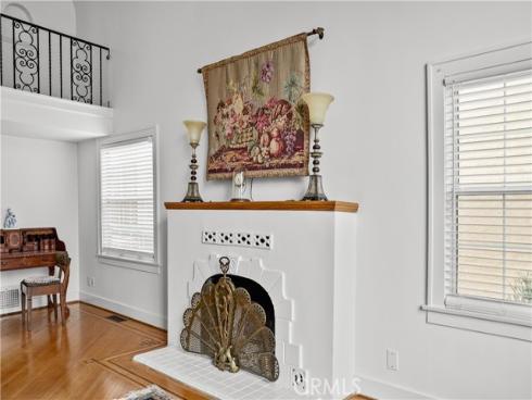 521 W Whiting Avenue, Fullerton, CA